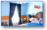 Aircraft styled kids room >>